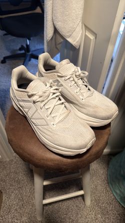 New Balance 1080 v13 (Size 10.5 Mens)