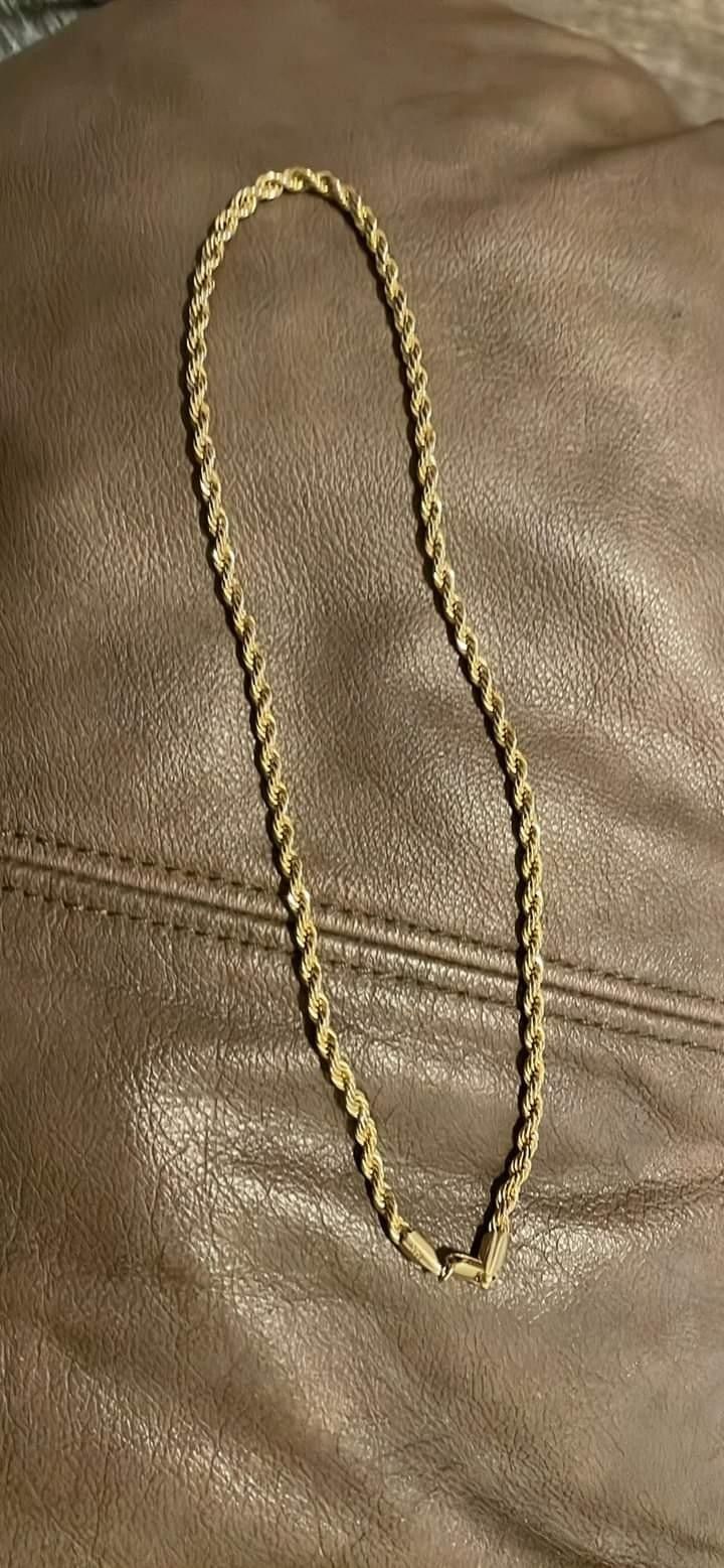 18in Gold Solid Rope Chain w/ 14k Stamp