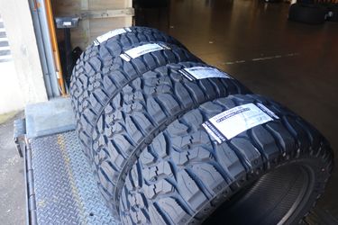 33125020 tires 33x12.50r20 free install balance