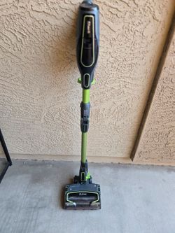 Shark duo clean vacuum