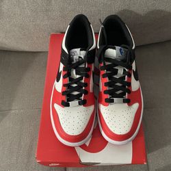 Nike Dunk 75th Anniversary Chicago