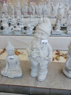 FIRM.. POSTED 12 PICTURES. ... Concrete Statue, Pls , read All The information