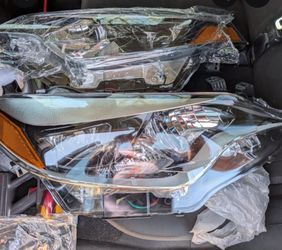 Headlights pair for toyota corolla 2016