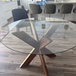 Glass and wood Dining table for 4