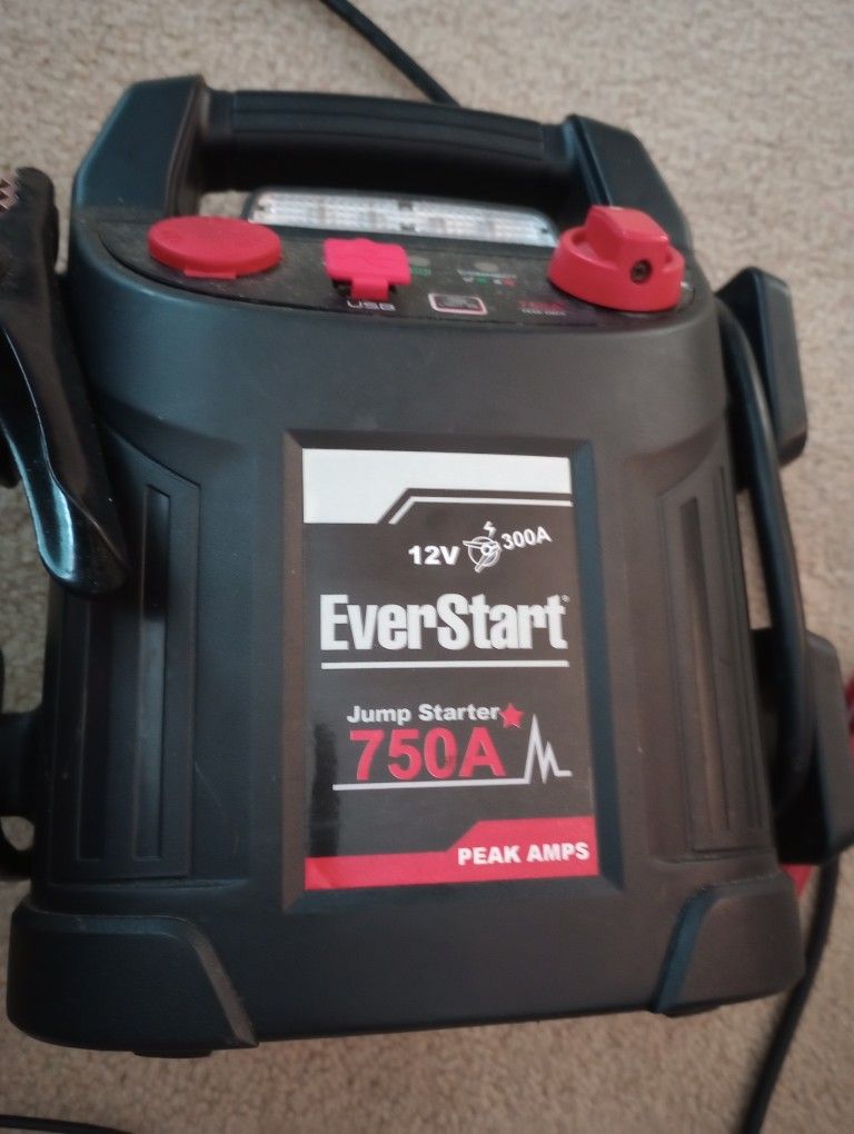 EverStart 750A Jump Starter for Sale in Greensboro, NC OfferUp
