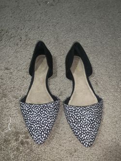 Size 7, Old Navy flats