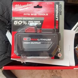 Milwaukee M18 High Output Heavy Duty 12.0 Battery 