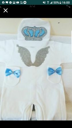 Brand new Baby onesie set with wings to your little angel (0-3)