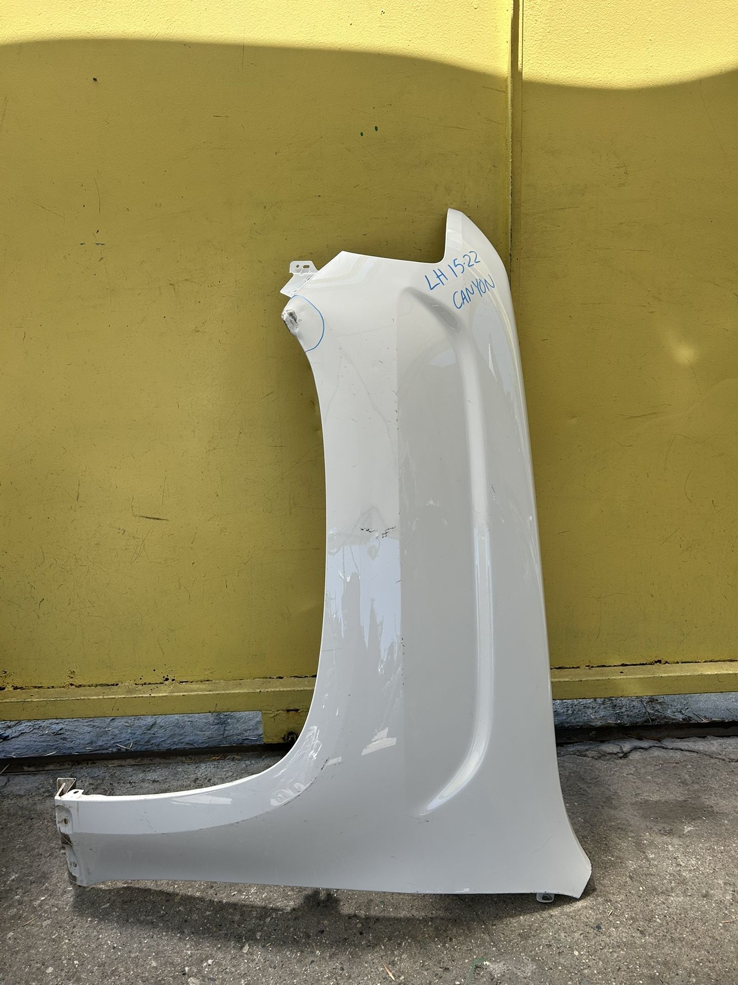 2015-2022 GMC CANYON LH FENDER
