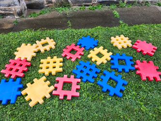 Little Tikes Large Waffle Blocks Lot of 16