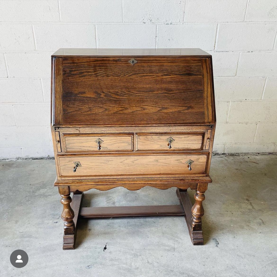 Antique Oak Early American Secretary Desk w/ 3 Drawers 