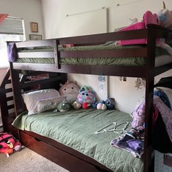 Bunk Bed Sleeps 3 