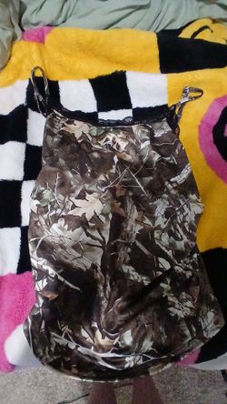 camouflage crop top
