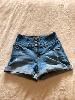 Jean shorts (3/26)