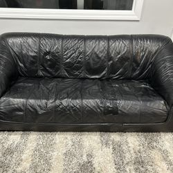 Couch (***Free***)