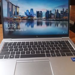 HP Elitebook Laptop i5 Touchscreen