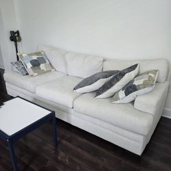 Sofa - GREAT condition! 96 X 39