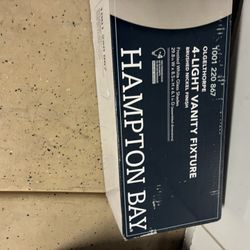 HAMPTON BAY LIGHT FIXURE 