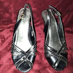 Guess Heeled Sandals Size 7