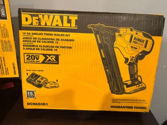 DeWalt 20V XR 15GA Angled Finish Nailer Kit DCN650D1 – New