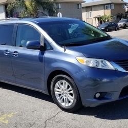 2013 Toyota Sienna
