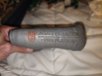 SCOTTY CAMERON GOLF CLUB PUTTER COVER. VERY GOOD