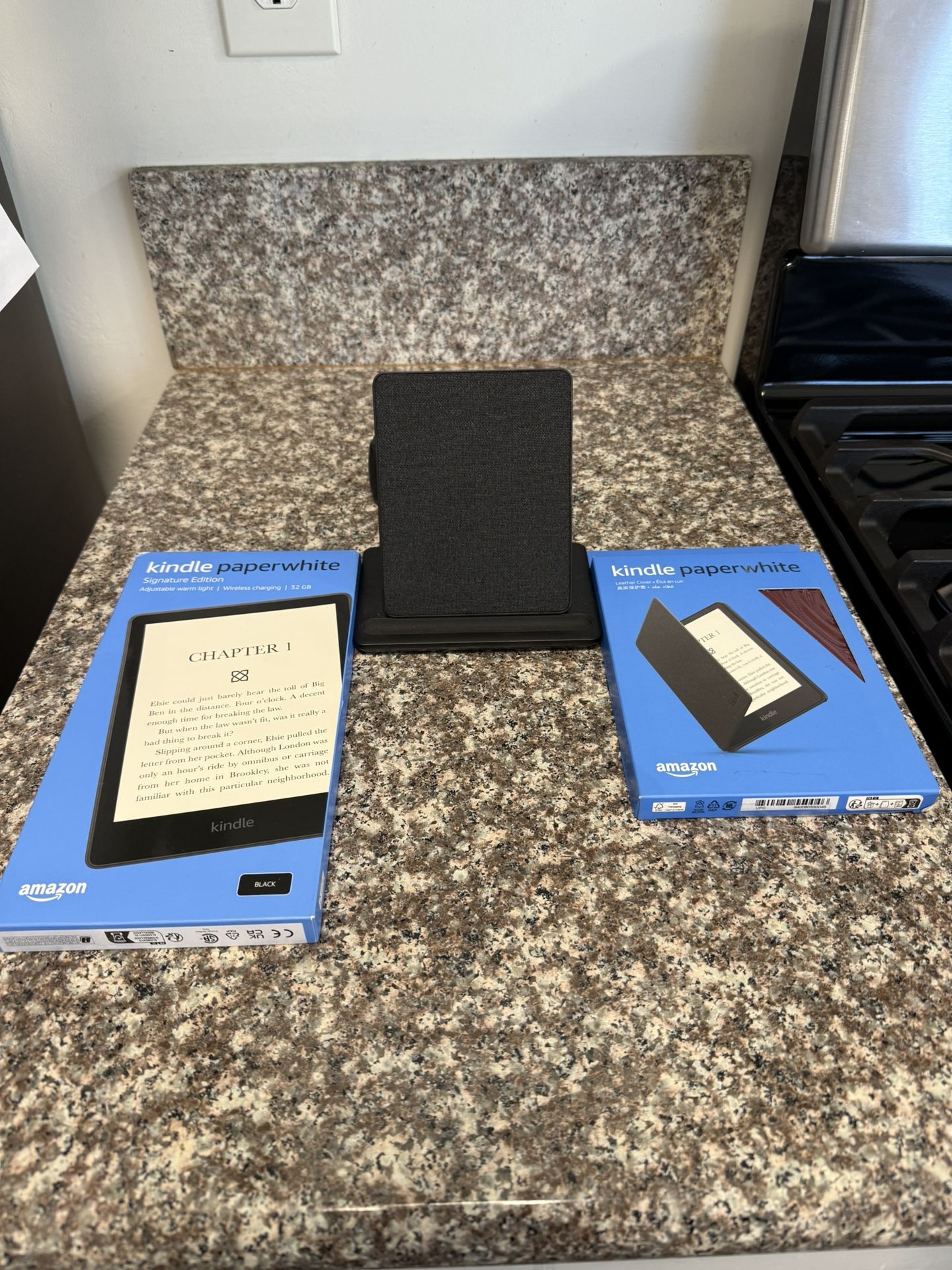 Kindle Paperwhite 11th Generation Signature Edition
