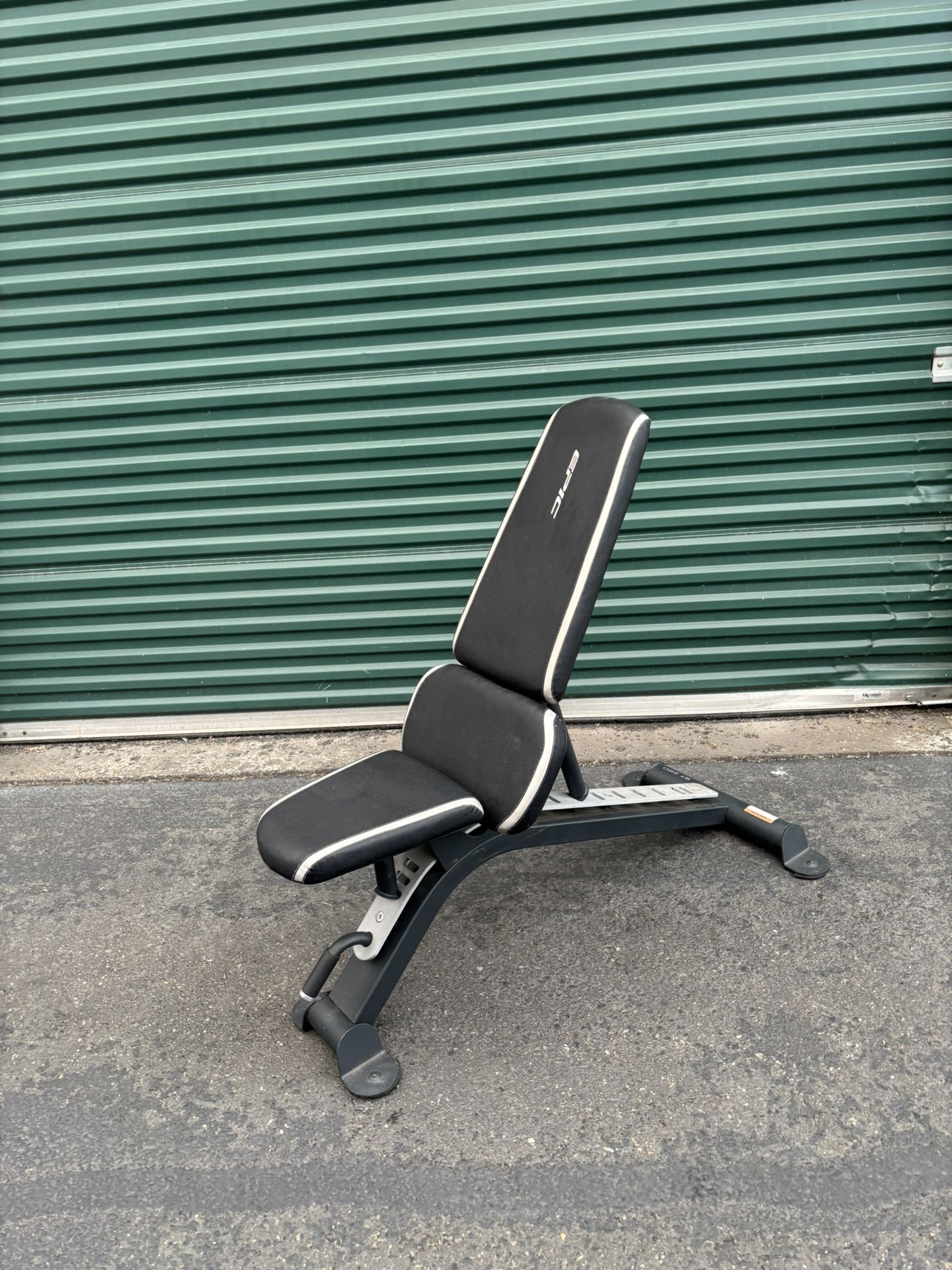 Weight Bench