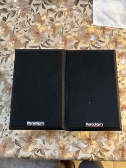 Paradigm Performance Series Bookshelf Speakers Pair