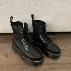 Dr. Martens Jadon III Platform Boots – US Women 6 – Worn Once