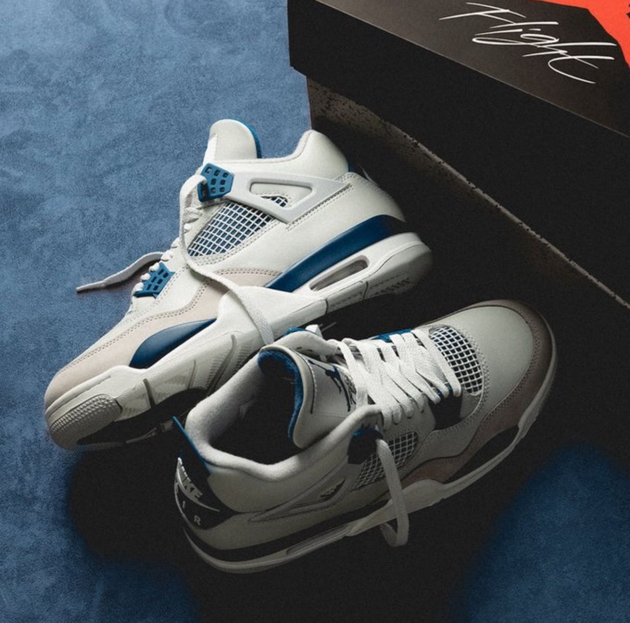 Air Jordan 4 industrial blue Size 14