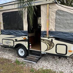 2014 Coachmen Clipper Pop up Camper