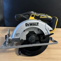DeWALT XR Circular Saw 
