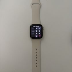 Apple Watch SE 40mm