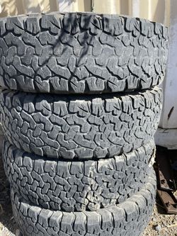 Llantas