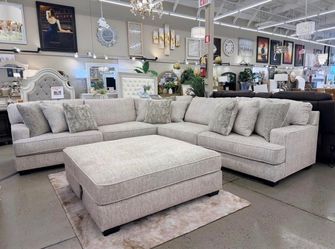 Matching ottoman //sectionals // Livingroom furniture// same day delivery