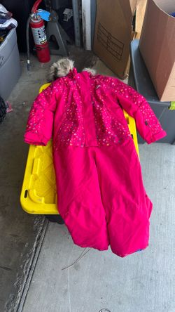 Children’s Snow Clothes Size 4-5