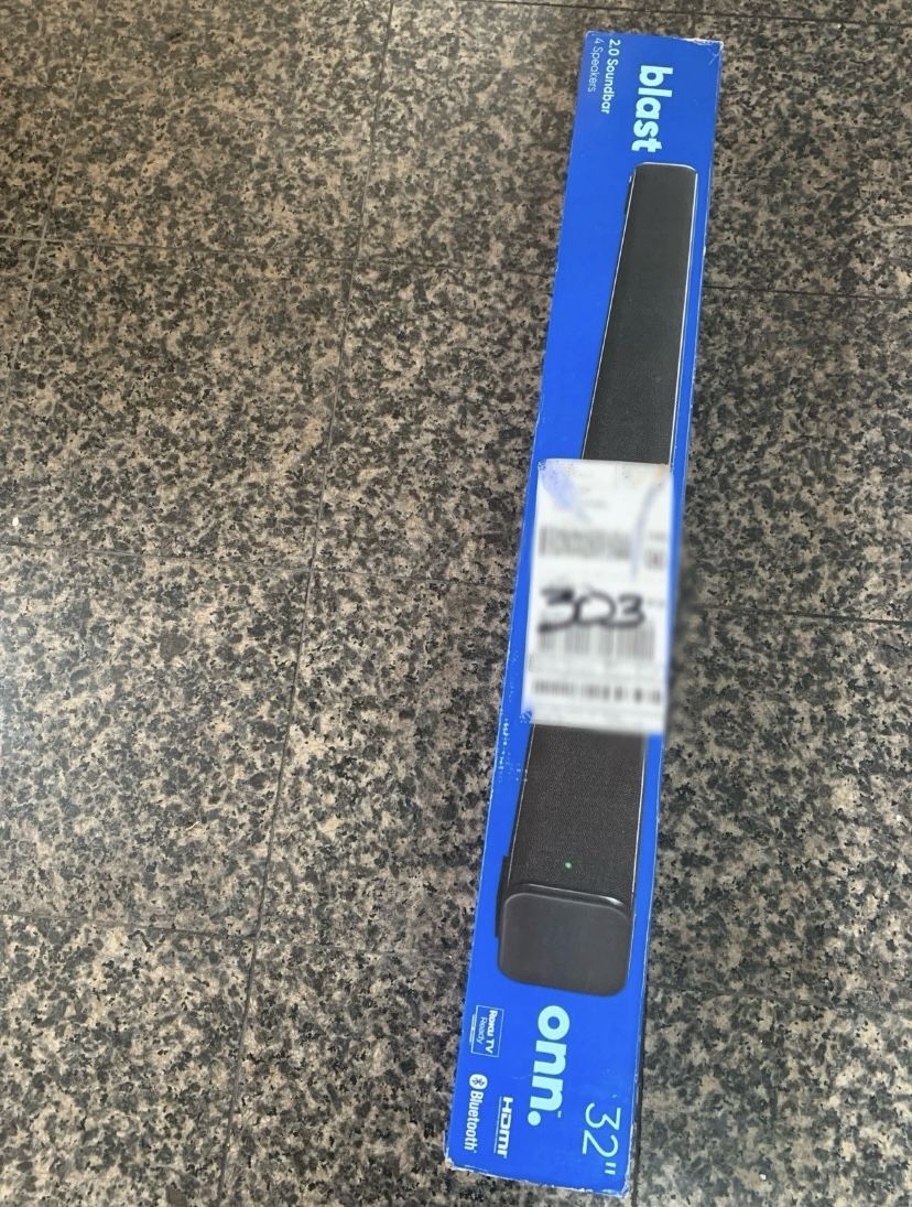 onn. 2.0 Soundbar, 32" w/ HDMI,Roku TV Ready,4 internal speakers