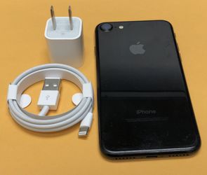 iPhone 7 128GB Factory Unlocked
