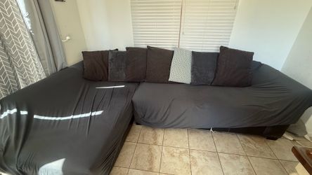 2 piece couch with chase