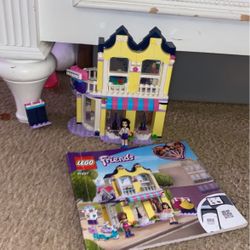 Emma’s Fashion Shop!