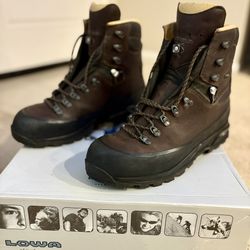 Men’s Backpacking Boots
