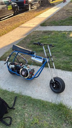 $1,000 OBO
unmarked frame and bars
0.5 cylinder gas tank
212 predator
aluminum flywheel
26 ib springs
champion rockers
max torque clutch
gold chain 
f
