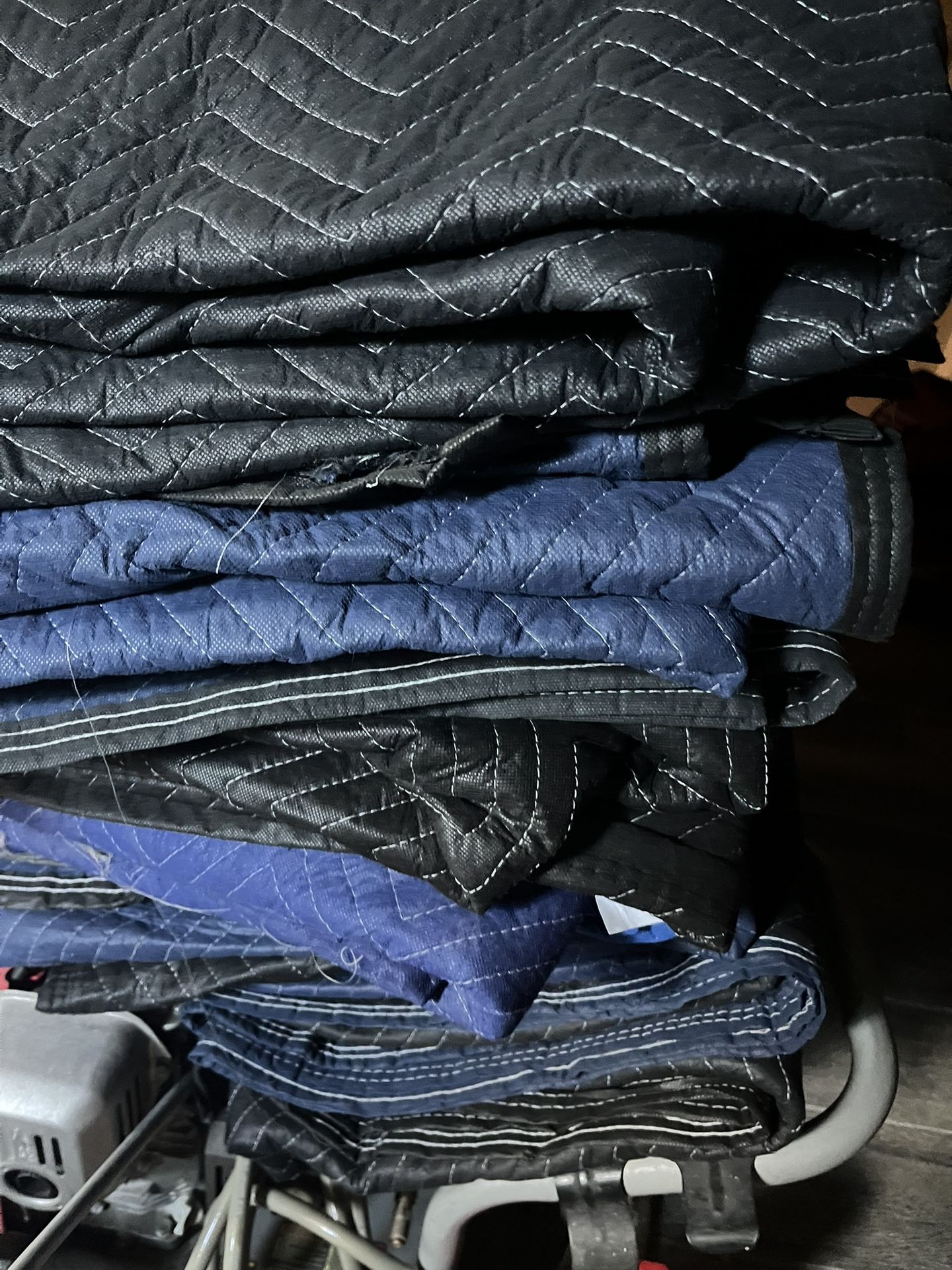 Moving Blankets
