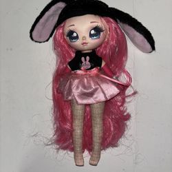 Na na na Surprise Ultimate Doll