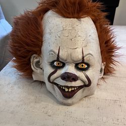 Pennywise latex Halloween mask