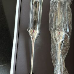 Vera Wang By Wedgewood Toasting Flutes