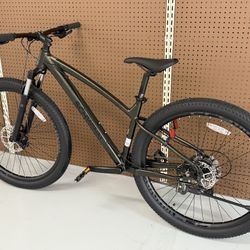 BRAND NEW! 2025 Schwinn Axum Comp X 29-in. Wheels Mountain Bike - Large Frame