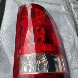 GMC SIERRA TAILLIGHTS