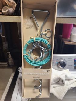 Tie stake and cable set